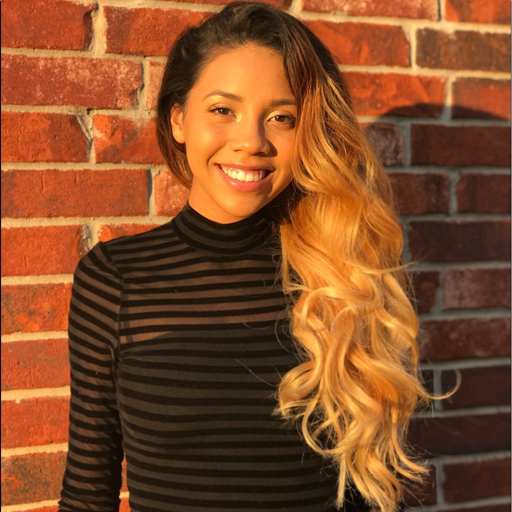 Meet your Posher, Maya